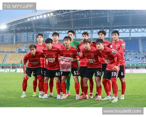 赛后分析成都足球队与杭州足球队个人能力对比与表现评估