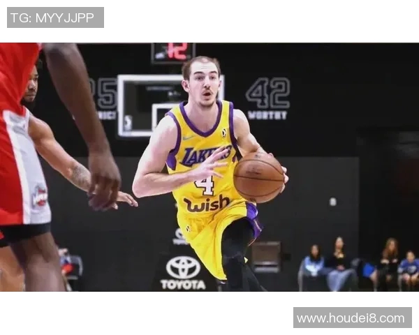 亚历克斯卡鲁索：从默默无闻到NBA明星的奋斗历程与成长故事